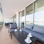 Apartment Waterfront Lux, 2 Bed Studio, Parking By Tilo