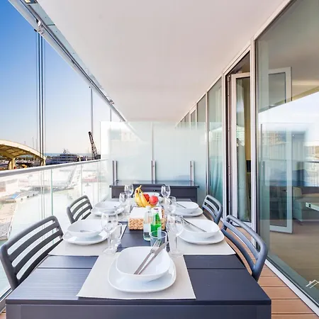Apartment Waterfront Lux, 2 Bed Studio, Parking By Tilo