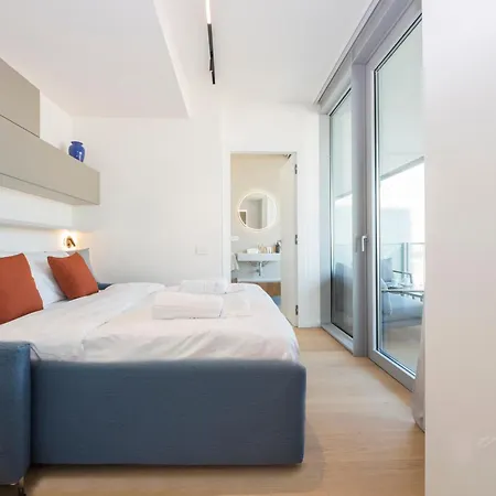 Waterfront Lux, 2 Bed Studio, Parking By Tilo Genua