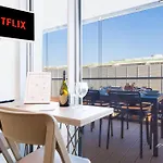 Waterfront Lux, 2 Bed Studio, Parking By Tilo Apartament
